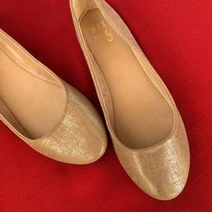 Mix No. 6 Danzey Gold Flats